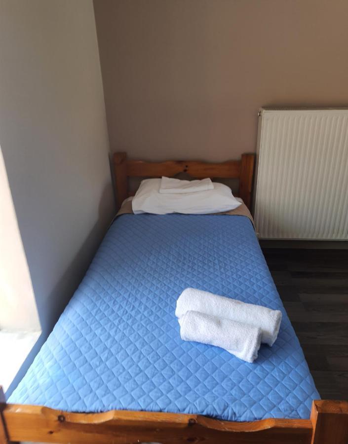 Seaside Beach Apartment Каламата Экстерьер фото