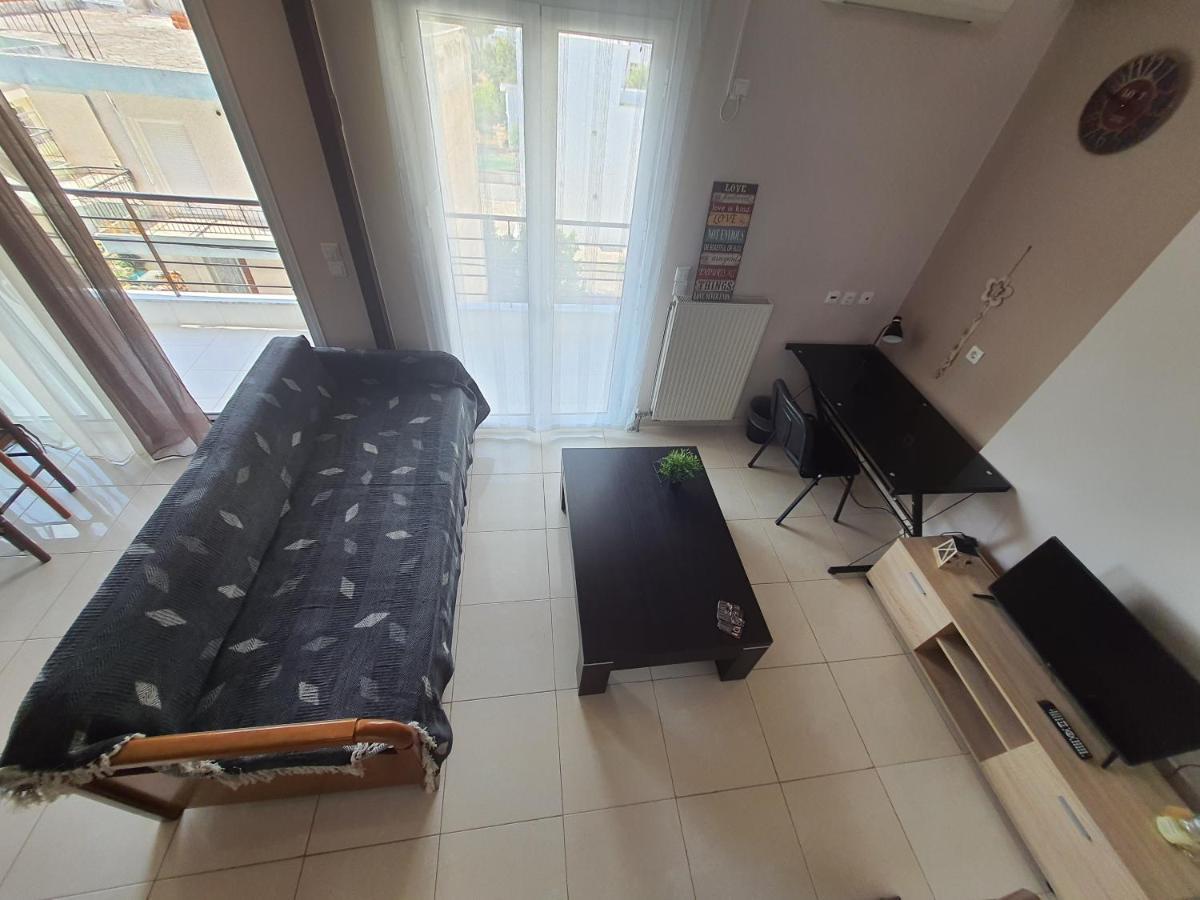 Seaside Beach Apartment Каламата Экстерьер фото